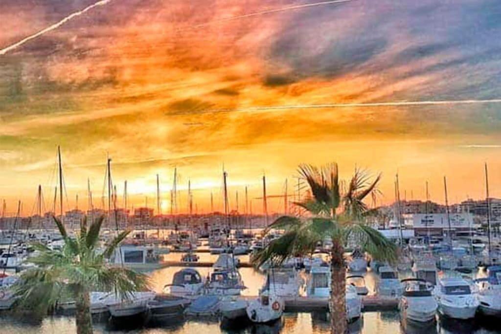 Piso Centro Ciudad Club Nautico Apartment Torrevieja Ngoại thất bức ảnh