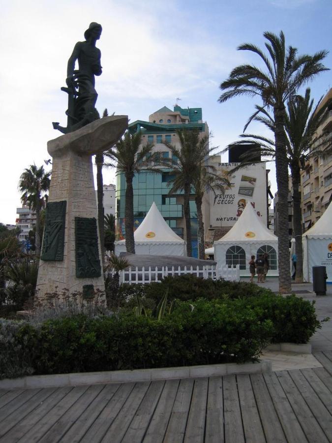 Piso Centro Ciudad Club Nautico Apartment Torrevieja Ngoại thất bức ảnh