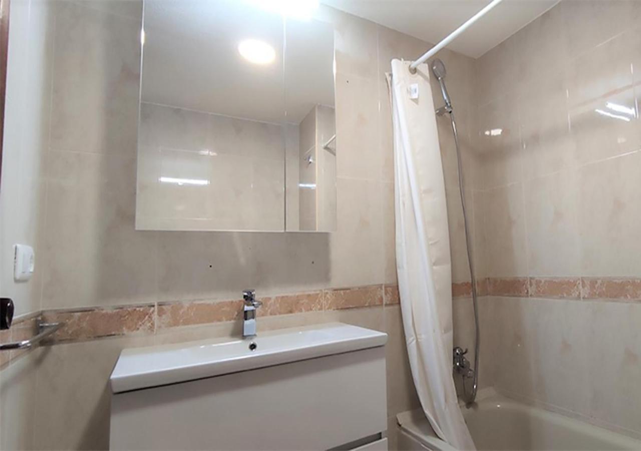 Piso Centro Ciudad Club Nautico Apartment Torrevieja Ngoại thất bức ảnh